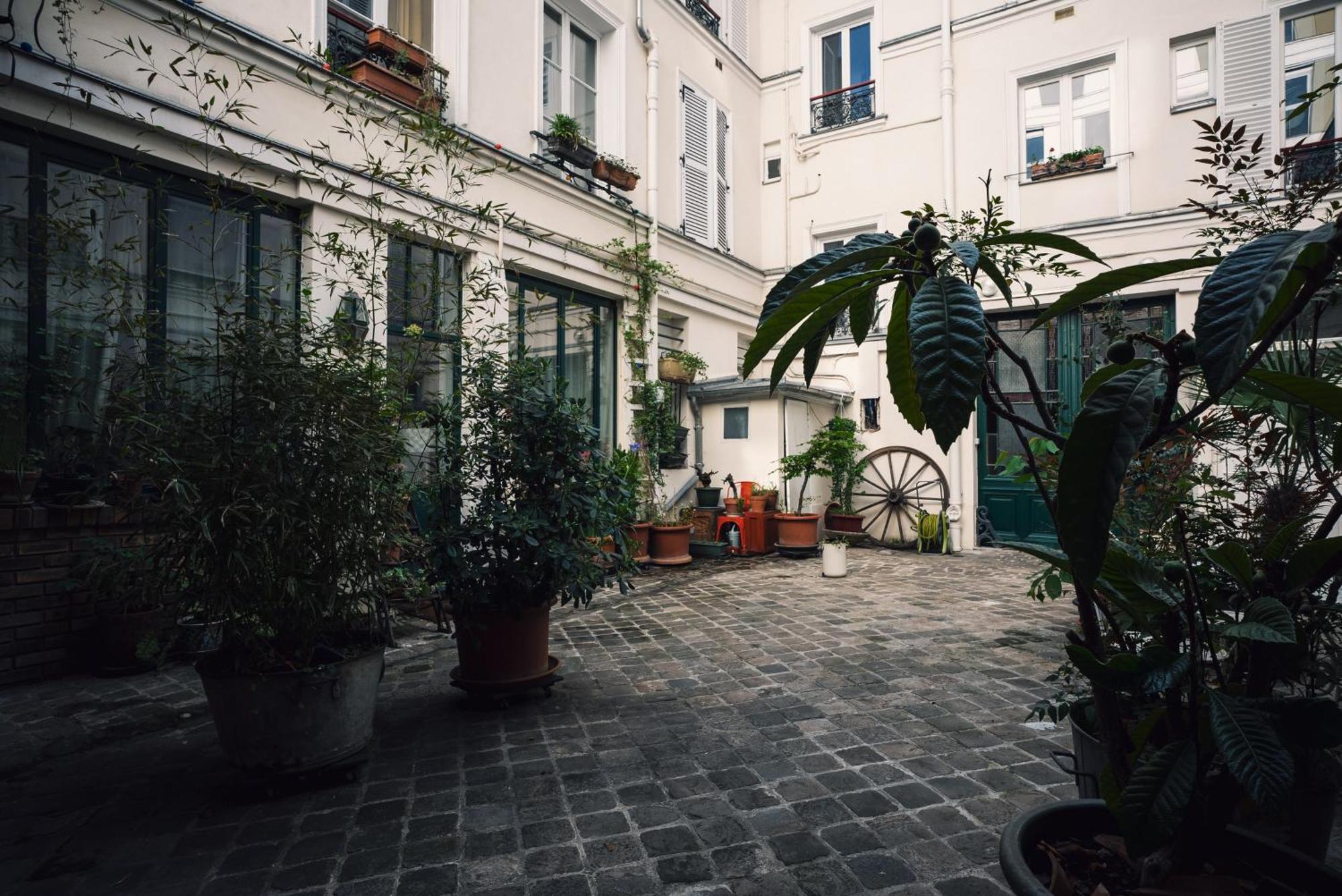 Duplex Sur Cour Arboree パリ エクステリア 写真